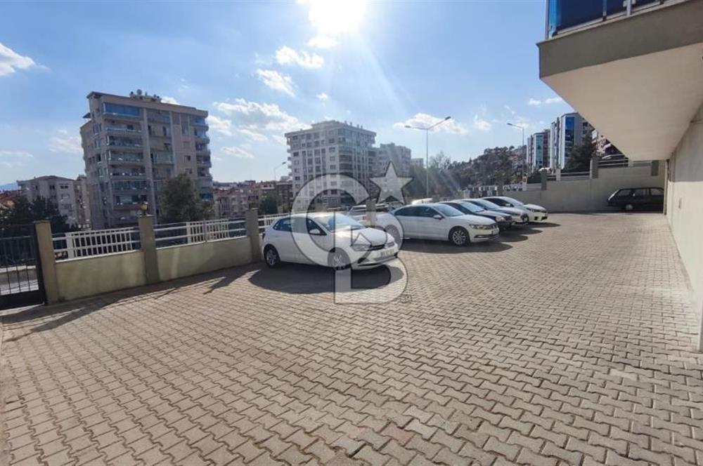 ANADOLU CADDESİ ÜZERİ | ALAYBEY SAHİLE 300 MT | GENÇ BİNADA SATILIK 3+1 DAİRE