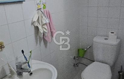 Cunda Üstünkent Sitesinde Özel Plajlı, Geniş Bahçeli Villa