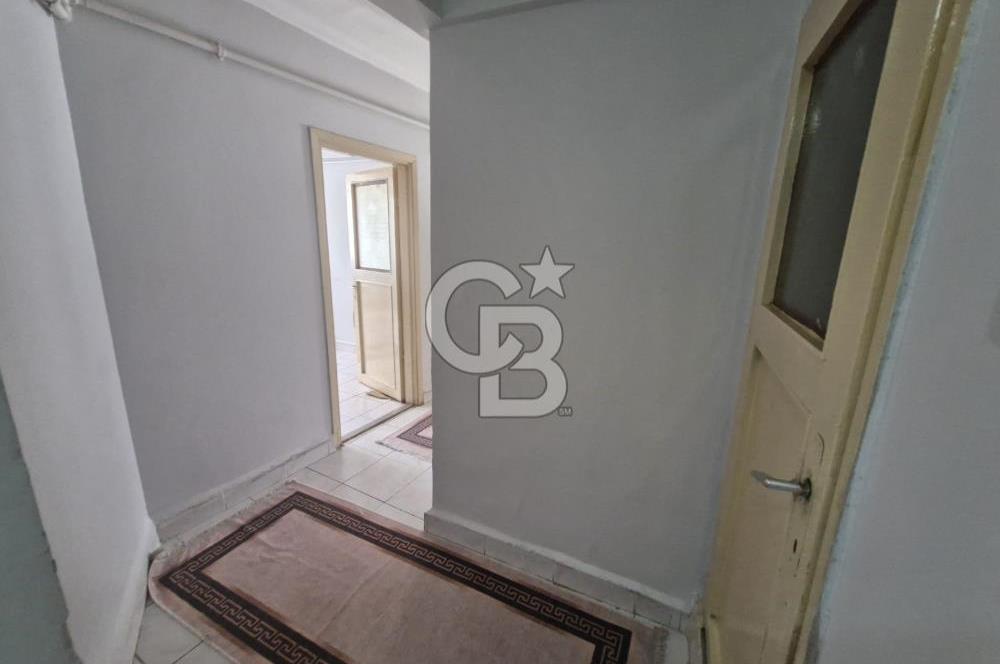 PENDİK GÜZELYALI'DA SATILIK 2+1 YATIRIMLIK DAİRE