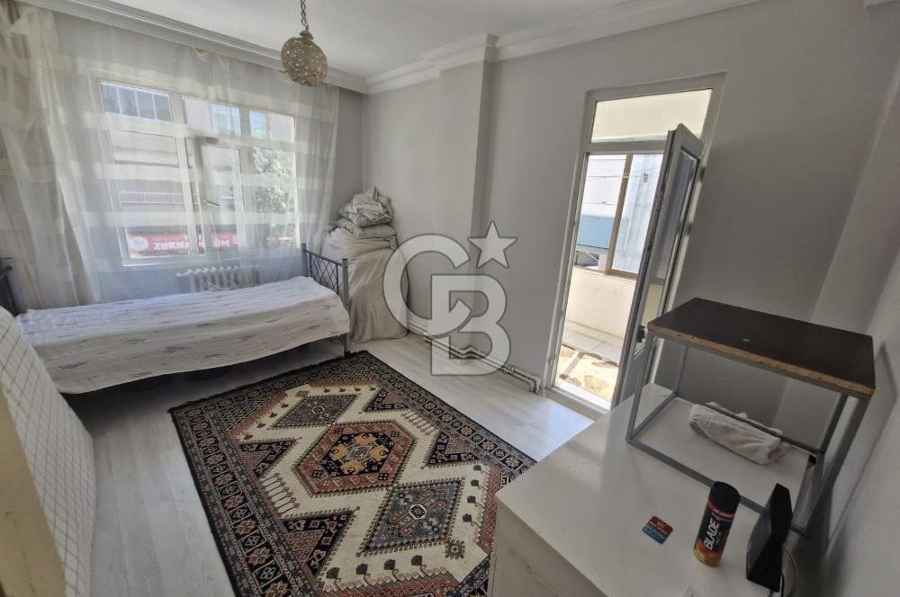 PENDİK GÜZELYALI'DA SATILIK 2+1 YATIRIMLIK DAİRE