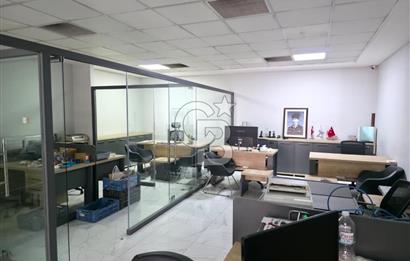 KARABAĞLAR SANAYİ SİTESİ’NDE 3 KATLI, 414 M² KİRALIK İŞ YERİ