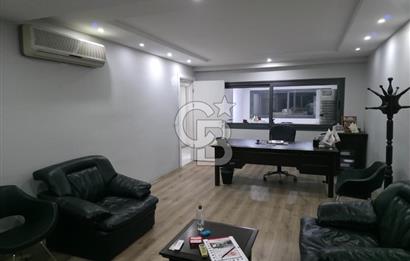 KARABAĞLAR SANAYİ SİTESİ’NDE 3 KATLI, 414 M² KİRALIK İŞ YERİ
