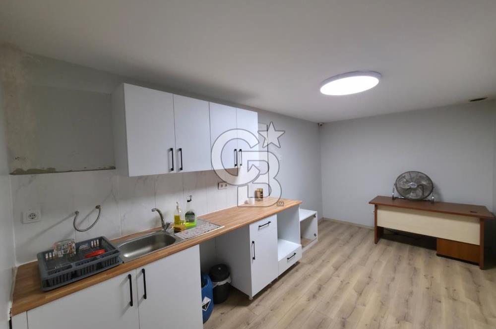 KARABAĞLAR SANAYİ SİTESİ’NDE 3 KATLI, 414 M² KİRALIK İŞ YERİ