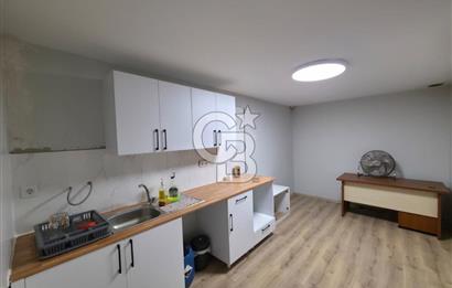 KARABAĞLAR SANAYİ SİTESİ’NDE 3 KATLI, 414 M² KİRALIK İŞ YERİ
