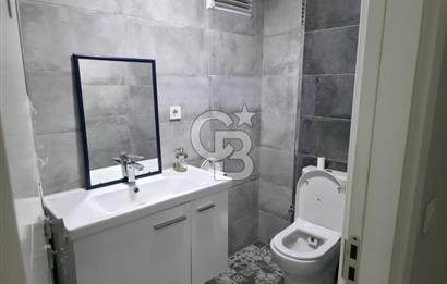 KARABAĞLAR SANAYİ SİTESİ’NDE 3 KATLI, 414 M² KİRALIK İŞ YERİ