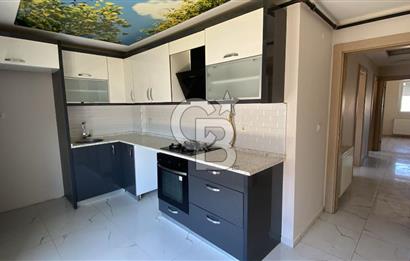 Menderes Cüneytbey'de Satılık Geniş Aydınlık 3+1 Daire
