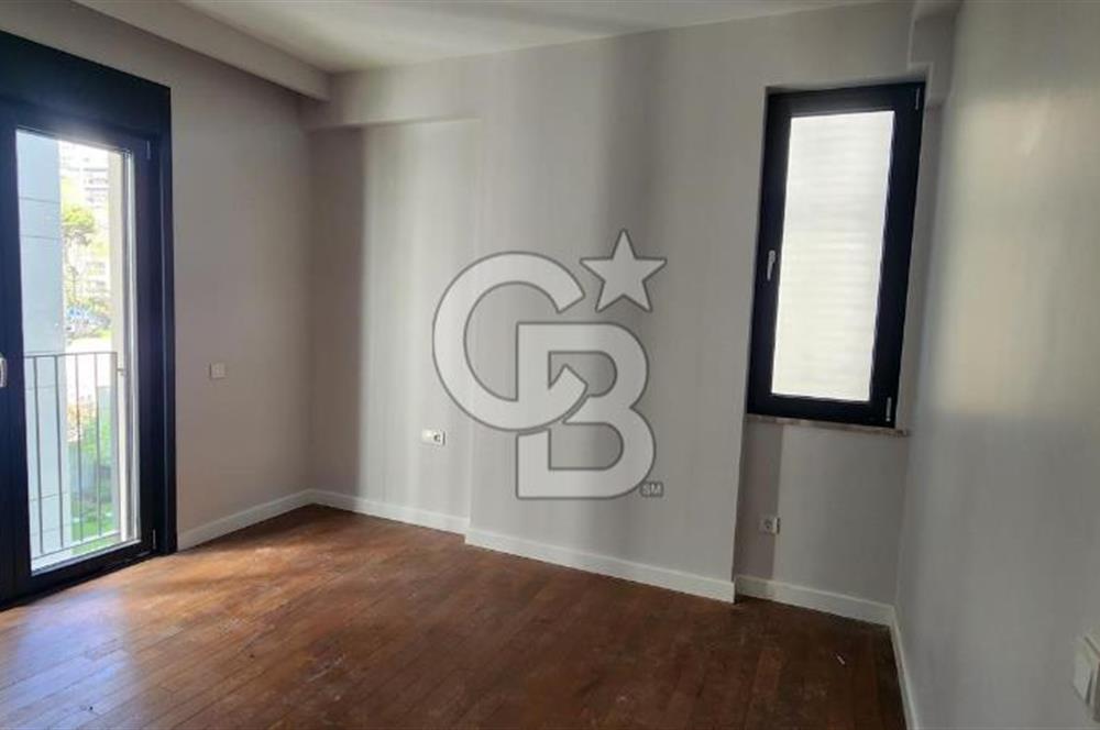 ŞAŞKINBAKKAL BİLİM SOKAK TA BAĞDAT CADDESİNE 1 DK MESAFEDE 3 + 1 & BOŞ