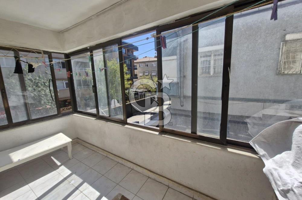 PENDİK GÜZELYALI'DA SATILIK 2+1 YATIRIMLIK DAİRE