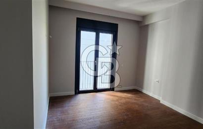 ŞAŞKINBAKKAL BİLİM SOKAK TA BAĞDAT CADDESİNE 1 DK MESAFEDE 3 + 1 & BOŞ