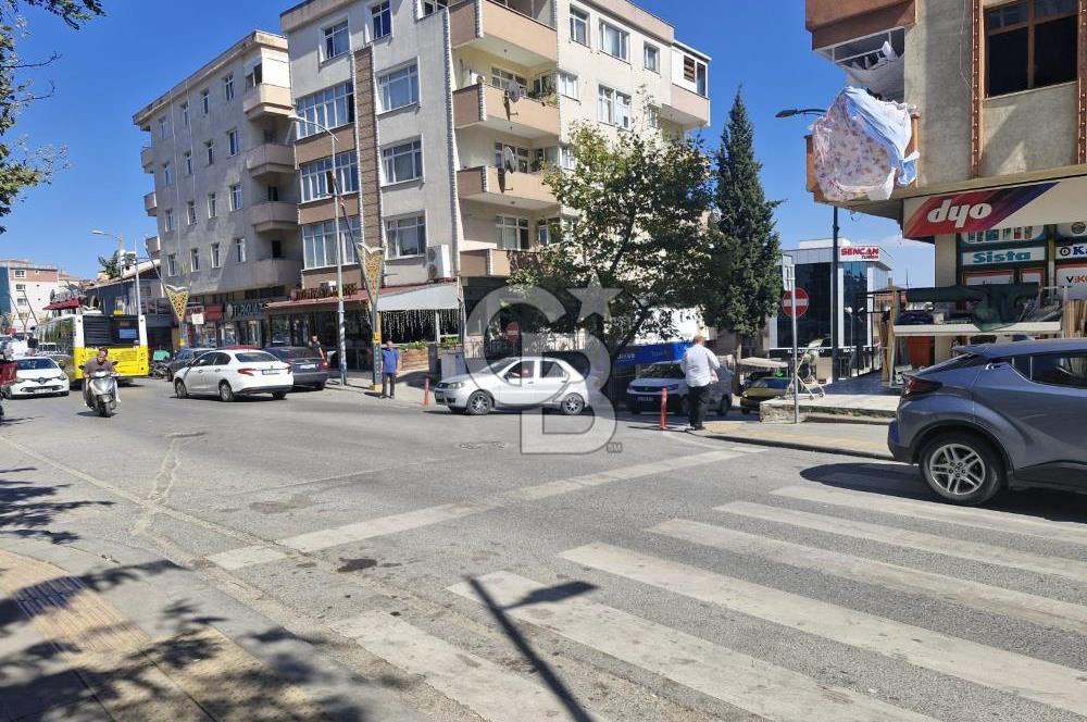 PENDİK GÜZELYALI'DA SATILIK 2+1 YATIRIMLIK DAİRE