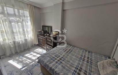 PENDİK GÜZELYALI'DA SATILIK 2+1 YATIRIMLIK DAİRE