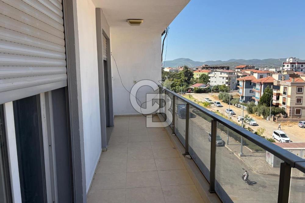 Menderes Cüneytbey'de Satılık Geniş Aydınlık 3+1 Daire