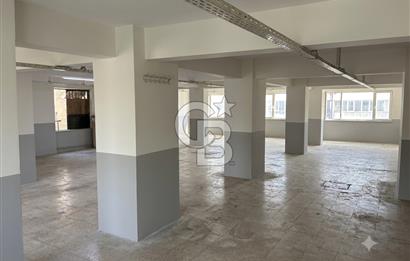 Üsküdar Kirazlıtepe Merkezi Konumda 236 m² Kiralık İş Yeri