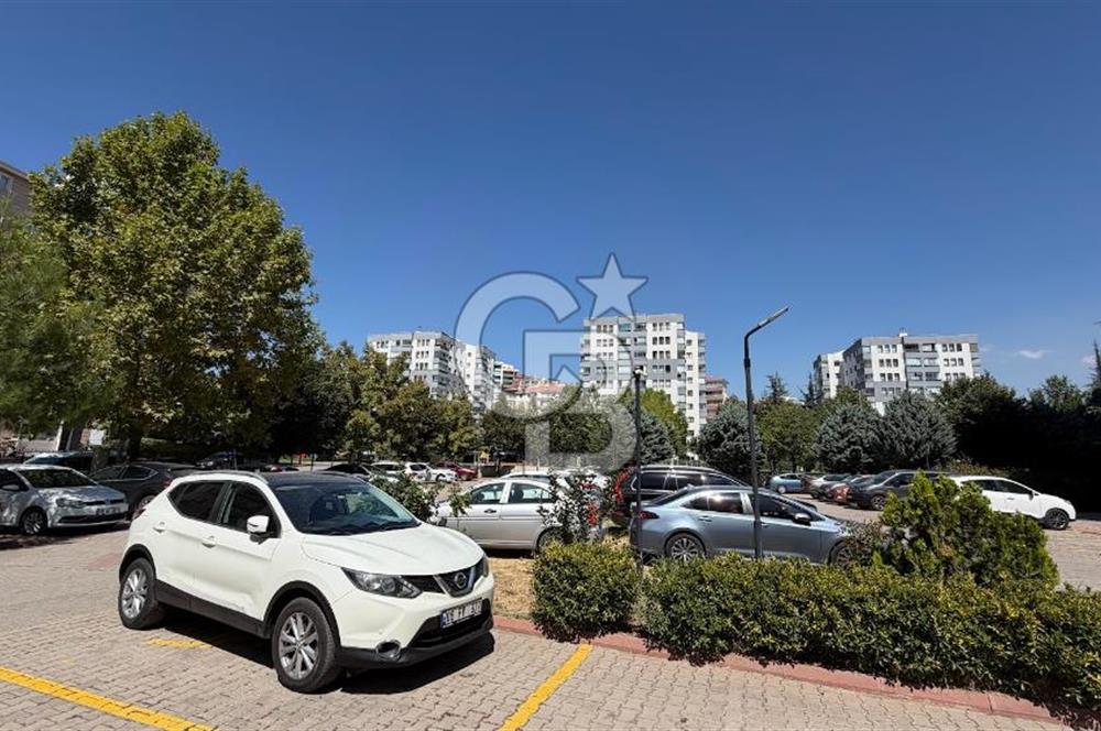 Batıkent Çakırlar Mahallesinde Satılık 4+1 Lüks Daire