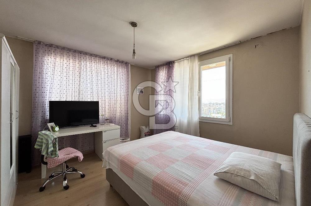 KARŞIYAKA CUMHURİYETTE SATILIK 3+1 / FİYAT DÜŞTÜ.