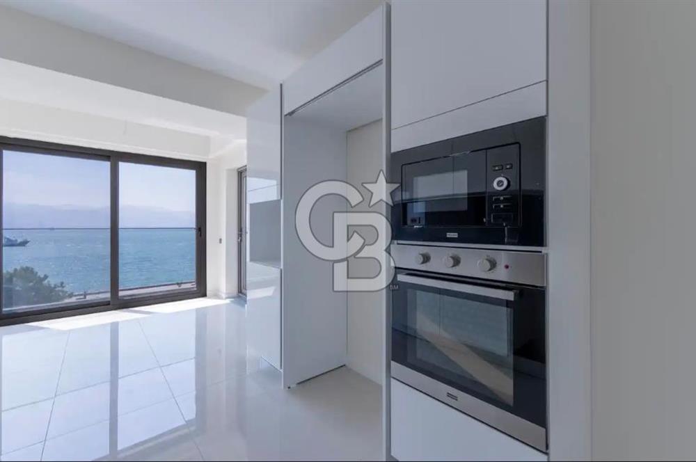 Bostalı Yıllar Apartmanında Sıfır Bina 3+1 Kiralık Yalı Dairesi