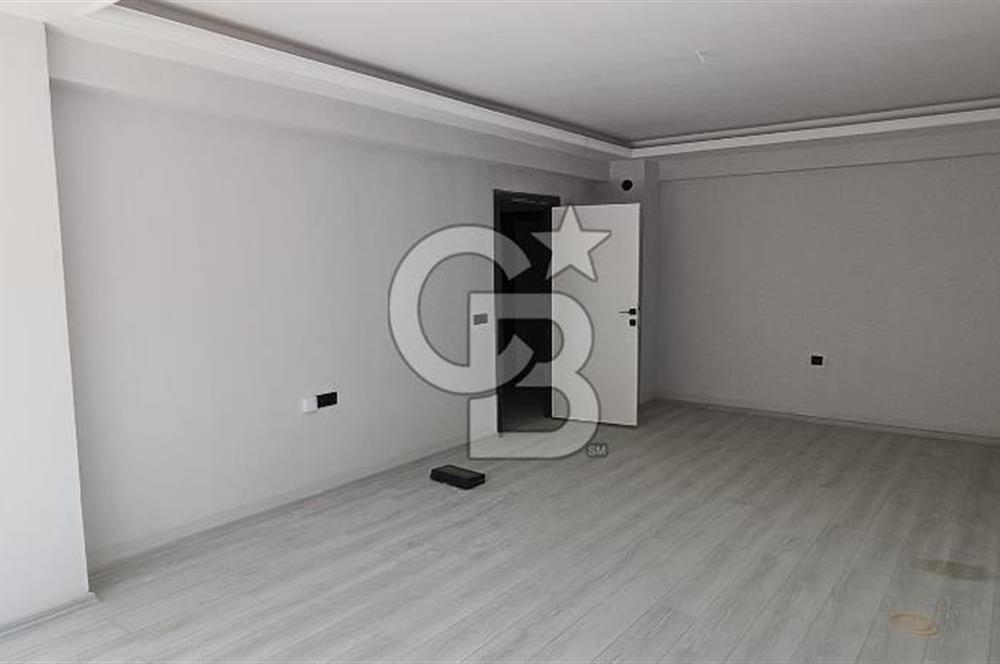 AKYURTTA SIFIR BİNADA CADDE CEPHELİ GENİŞ 3+1 DAİRE