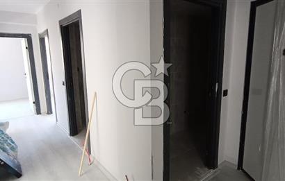 AKYURTTA SIFIR BİNADA CADDE CEPHELİ GENİŞ 3+1 DAİRE