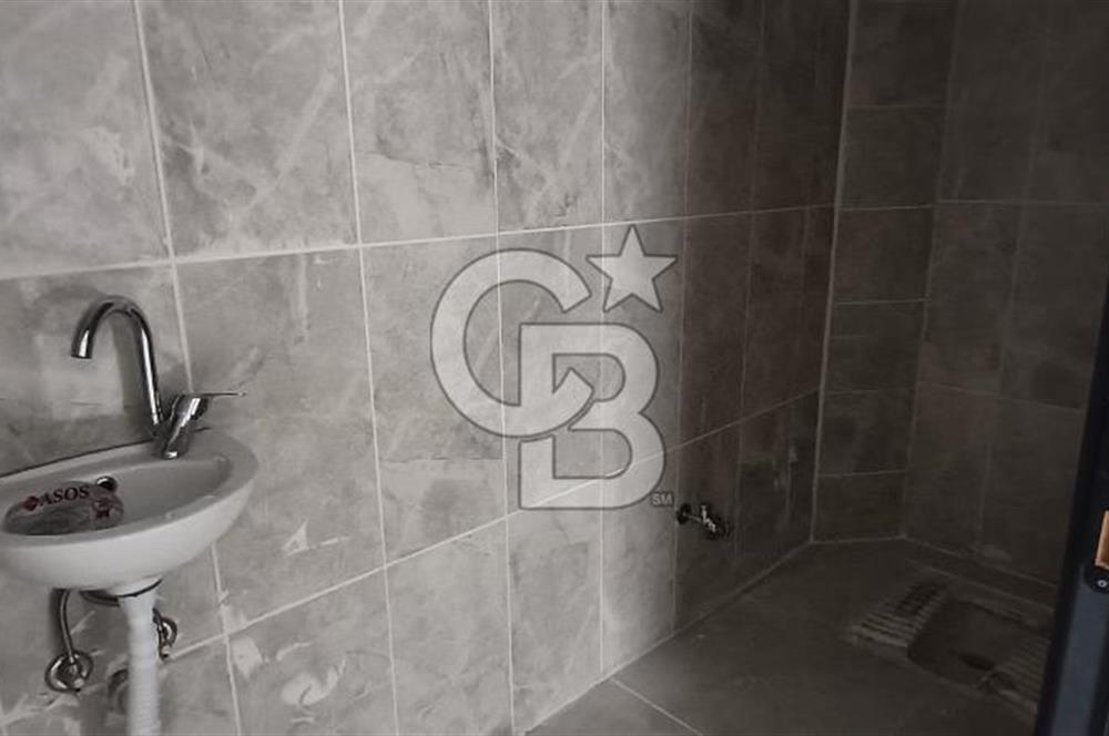 AKYURTTA SIFIR BİNADA CADDE CEPHELİ GENİŞ 3+1 DAİRE