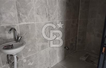 AKYURTTA SIFIR BİNADA CADDE CEPHELİ GENİŞ 3+1 DAİRE