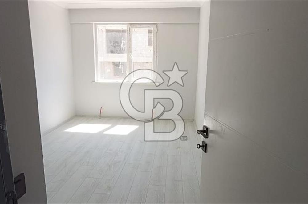 AKYURTTA SIFIR BİNADA CADDE CEPHELİ GENİŞ 3+1 DAİRE