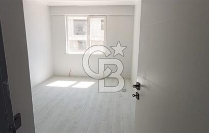 AKYURTTA SIFIR BİNADA CADDE CEPHELİ GENİŞ 3+1 DAİRE