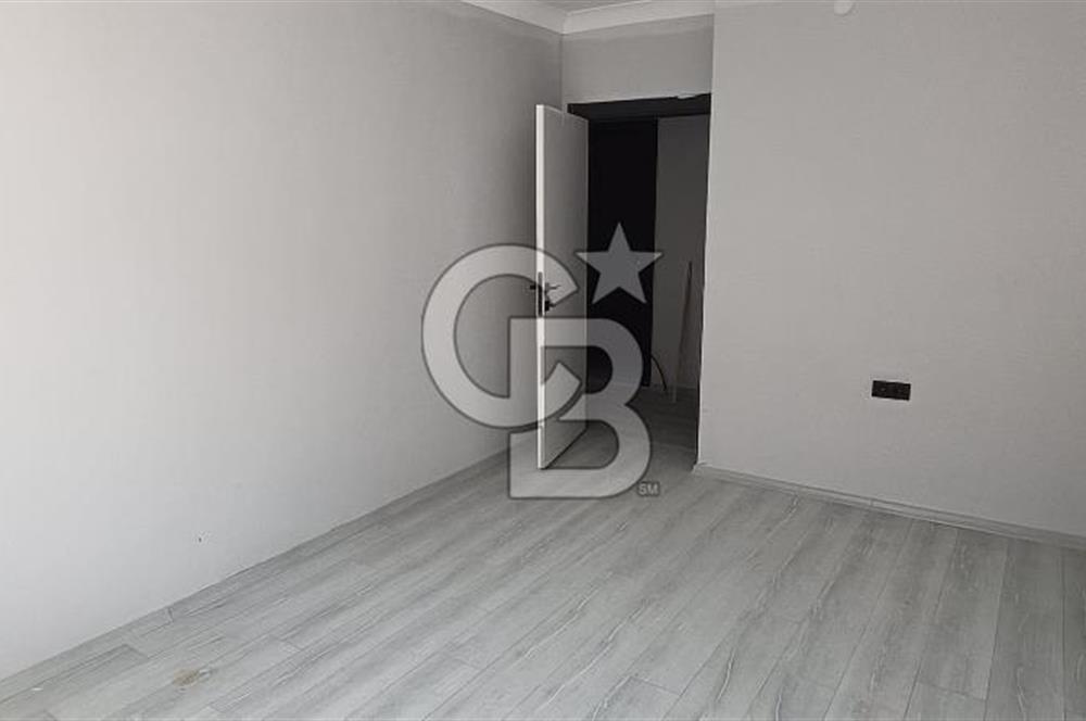 AKYURTTA SIFIR BİNADA CADDE CEPHELİ GENİŞ 3+1 DAİRE