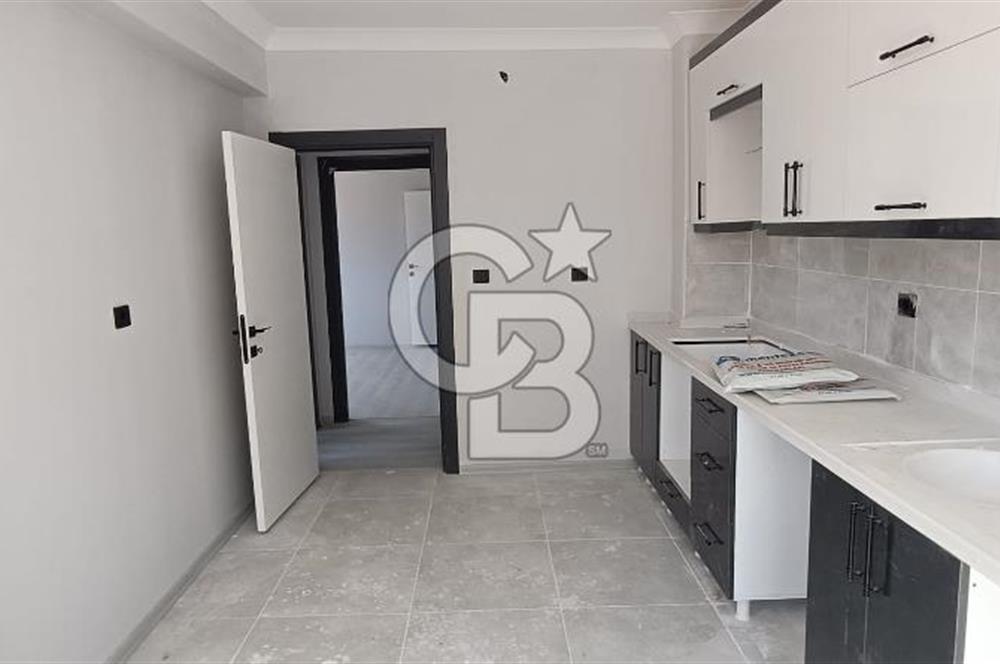 AKYURTTA SIFIR BİNADA CADDE CEPHELİ GENİŞ 3+1 DAİRE