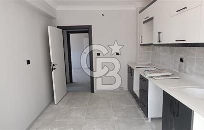 AKYURTTA SIFIR BİNADA CADDE CEPHELİ GENİŞ 3+1 DAİRE