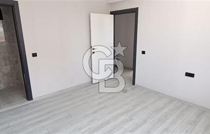 AKYURTTA SIFIR BİNADA CADDE CEPHELİ GENİŞ 3+1 DAİRE