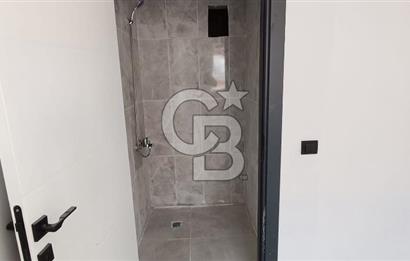 AKYURTTA SIFIR BİNADA CADDE CEPHELİ GENİŞ 3+1 DAİRE