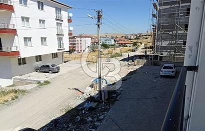 AKYURTTA SIFIR BİNADA CADDE CEPHELİ GENİŞ 3+1 DAİRE