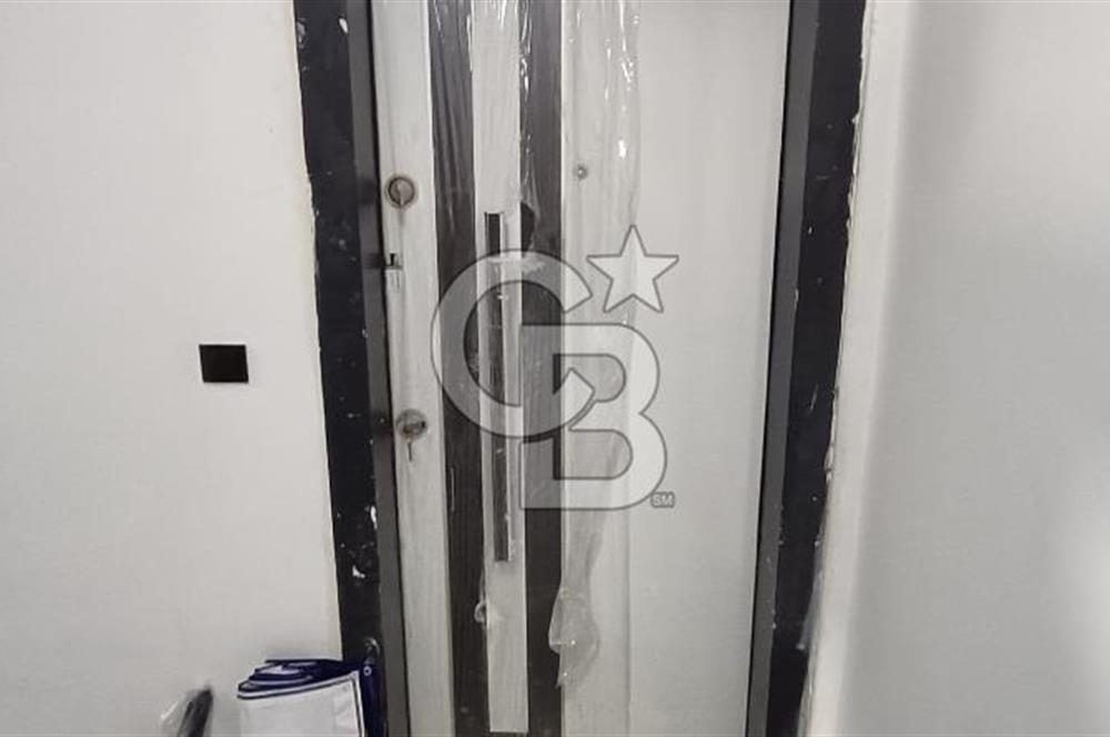 AKYURTTA SIFIR BİNADA CADDE CEPHELİ GENİŞ 3+1 DAİRE