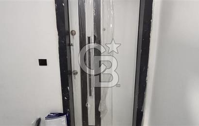 AKYURTTA SIFIR BİNADA CADDE CEPHELİ GENİŞ 3+1 DAİRE