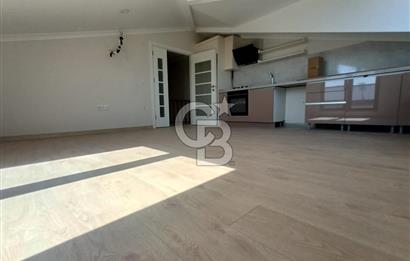 Üsküdar Barbaros'ta Kiralık 3+2 Geniş Çatı Dubleksi