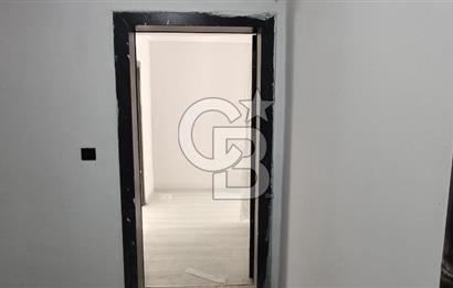 AKYURTTA SIFIR BİNADA CADDE CEPHELİ GENİŞ 3+1 DAİRE