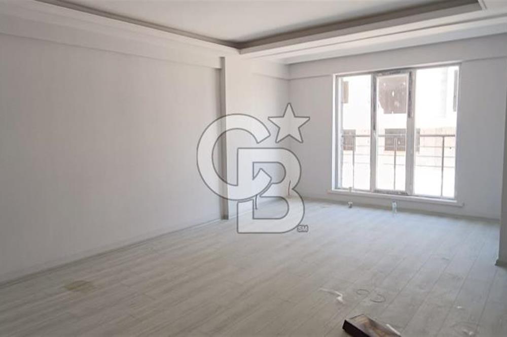 AKYURTTA SIFIR BİNADA CADDE CEPHELİ GENİŞ 3+1 DAİRE