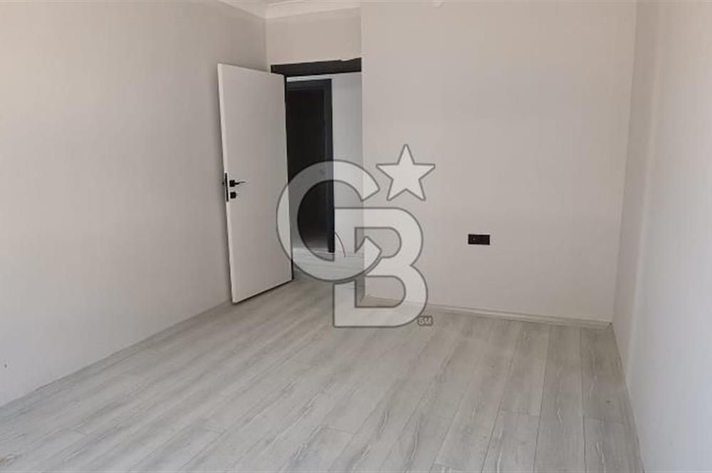 AKYURTTA SIFIR BİNADA CADDE CEPHELİ GENİŞ 3+1 DAİRE