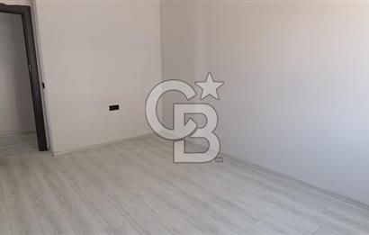 AKYURTTA SIFIR BİNADA CADDE CEPHELİ GENİŞ 3+1 DAİRE