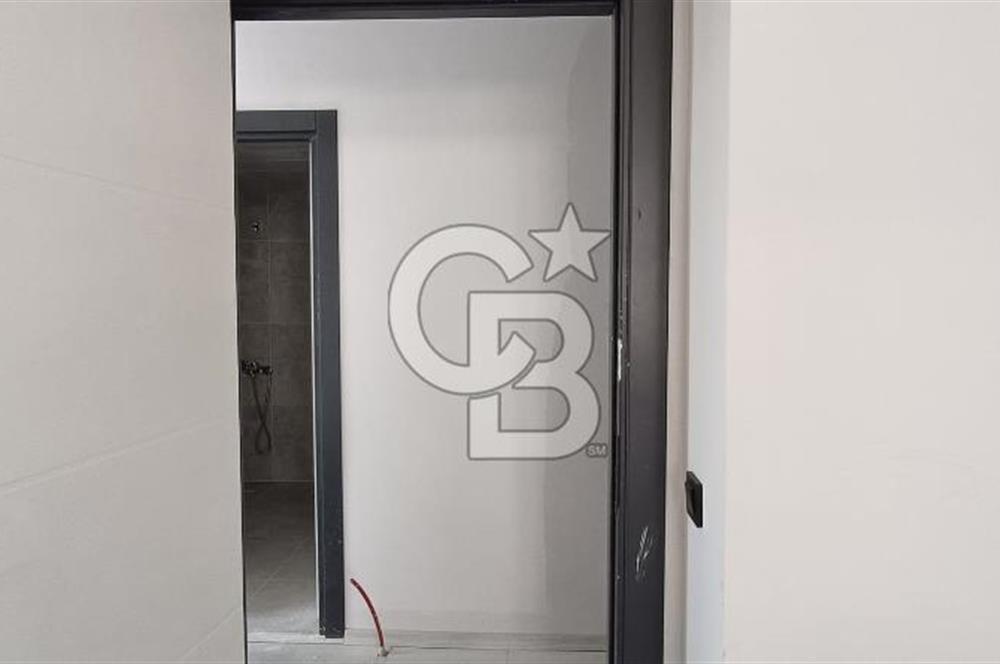 AKYURTTA SIFIR BİNADA CADDE CEPHELİ GENİŞ 3+1 DAİRE