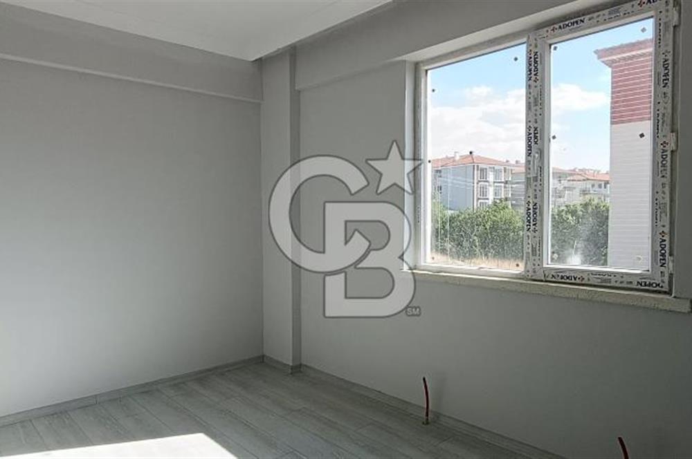 AKYURTTA SIFIR BİNADA CADDE CEPHELİ GENİŞ 3+1 DAİRE