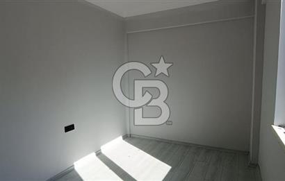 AKYURTTA SIFIR BİNADA CADDE CEPHELİ GENİŞ 3+1 DAİRE