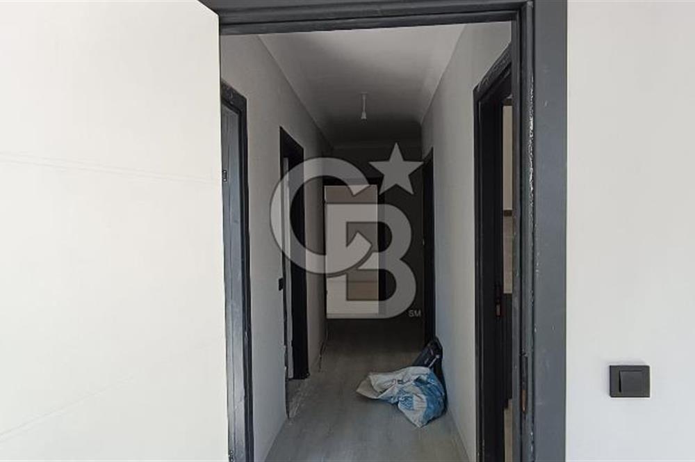 AKYURTTA SIFIR BİNADA CADDE CEPHELİ GENİŞ 3+1 DAİRE