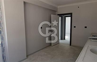 AKYURTTA SIFIR BİNADA CADDE CEPHELİ GENİŞ 3+1 DAİRE