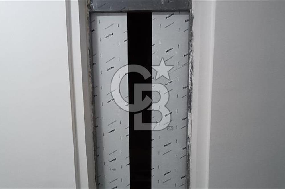 AKYURTTA SIFIR BİNADA CADDE CEPHELİ GENİŞ 3+1 DAİRE