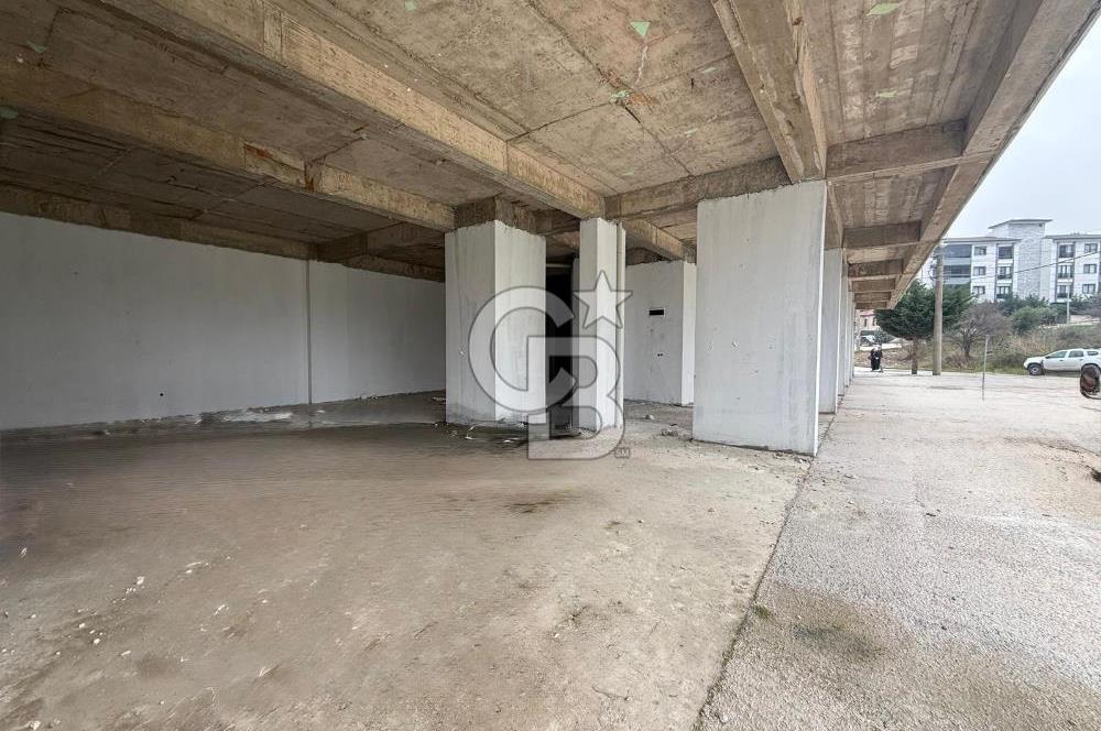 ÇİFTLİKKÖY M. AKİF ERSOY MH. DE KİRALIK 1000M2 DÜKKAN