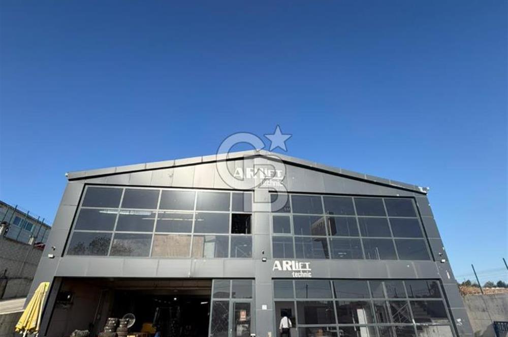 Büyükçekmece Karaağaç'ta 2500m2 arsa içinde 1650m2 kiralık depo