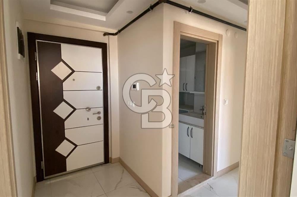 Menderes Cüneytbey'de Satılık Geniş Aydınlık 3+1 Daire