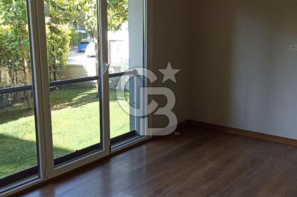 ACIBADEM FAİKBEY SOKAK'TA 7/24 GÜVENLİKLİ SİTEDE KİRALIK DAİRE