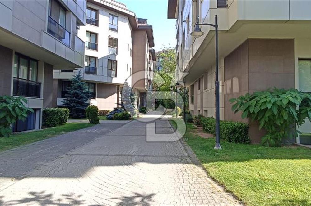 ACIBADEM FAİKBEY SOKAK'TA 7/24 GÜVENLİKLİ SİTEDE KİRALIK DAİRE